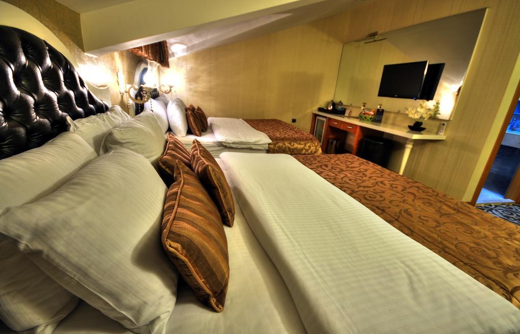 Golden Deluxe Hotel アダナ エクステリア 写真