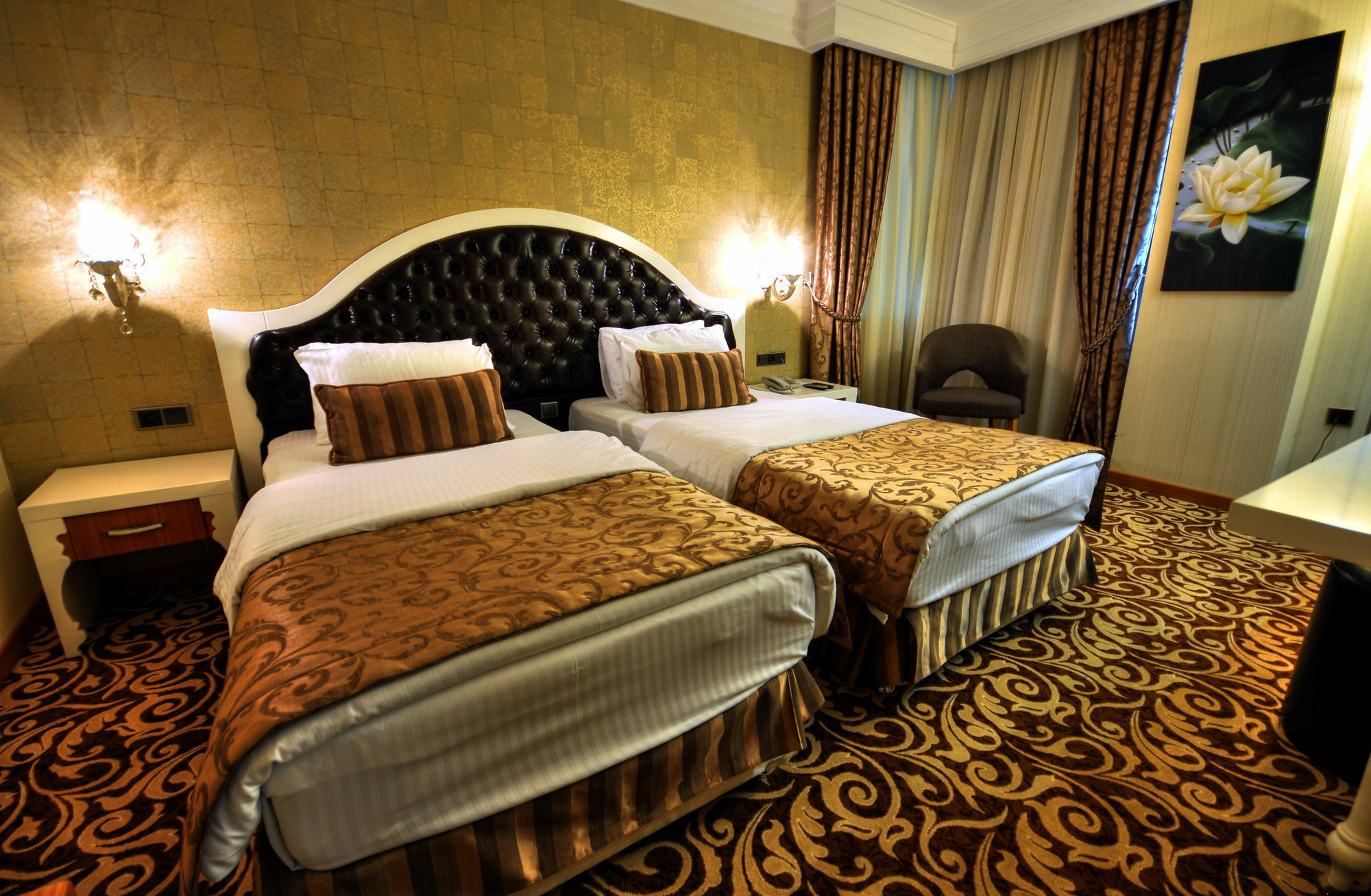 Golden Deluxe Hotel アダナ エクステリア 写真